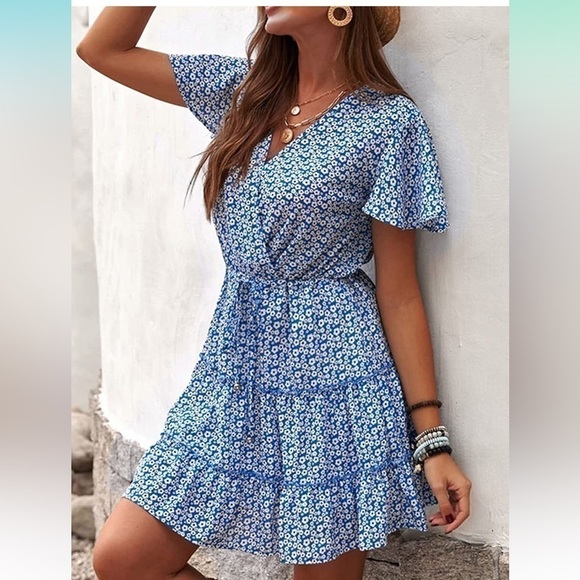 None Dresses & Skirts - EURAMERICAN FLORAL PRINT SUMMER DRESS FLOUNCY EDGE SIZE MEDIUM